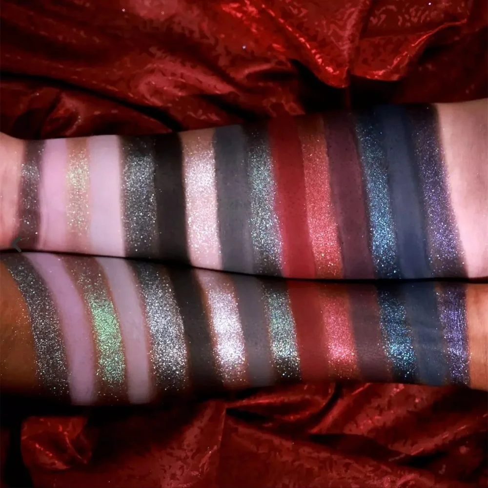 Glamlite X The Twilight Team Edward Eyeshadow Palette -BNIB